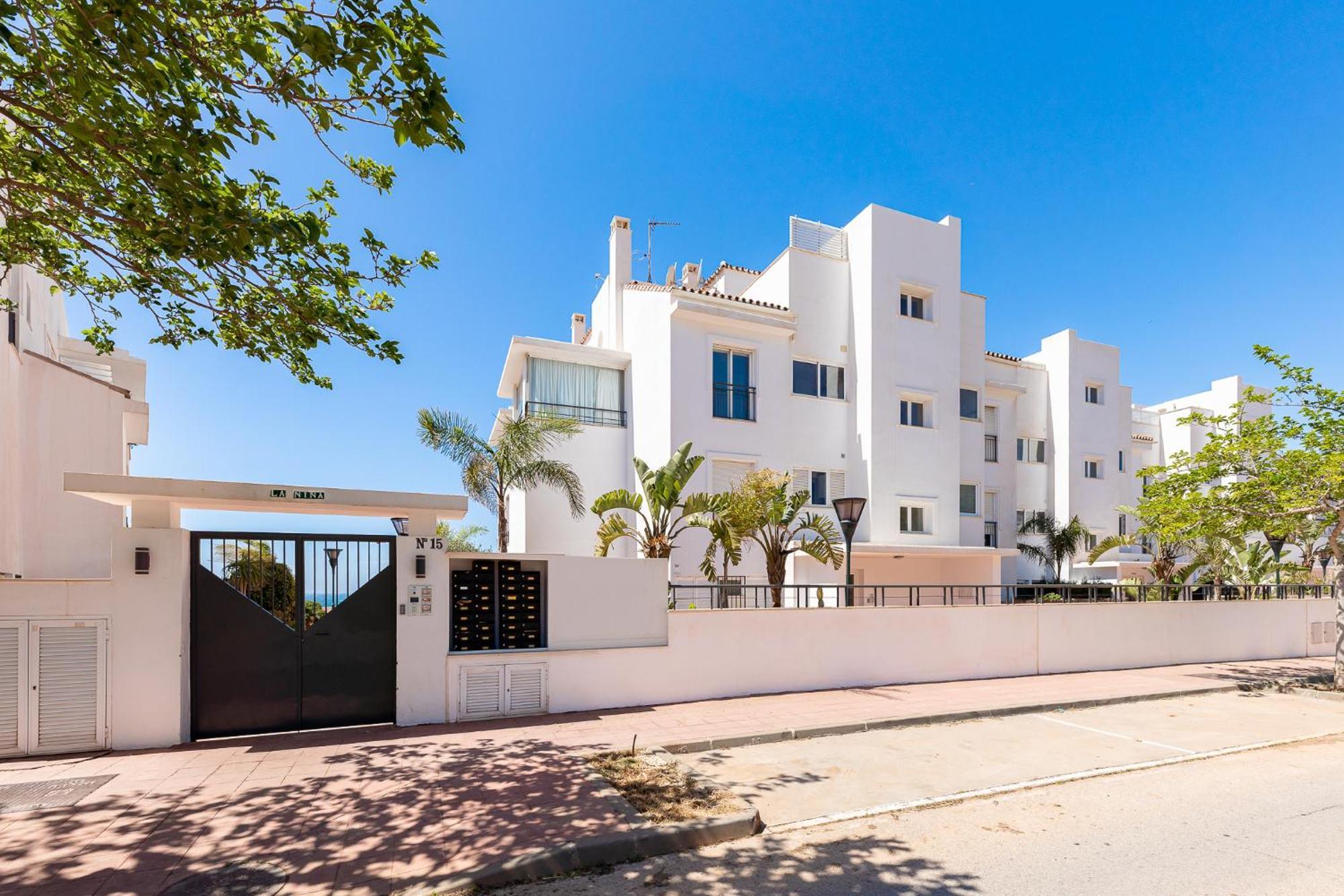 Keywise Beachhouse Oceanblue ベナルマデナ エクステリア 写真