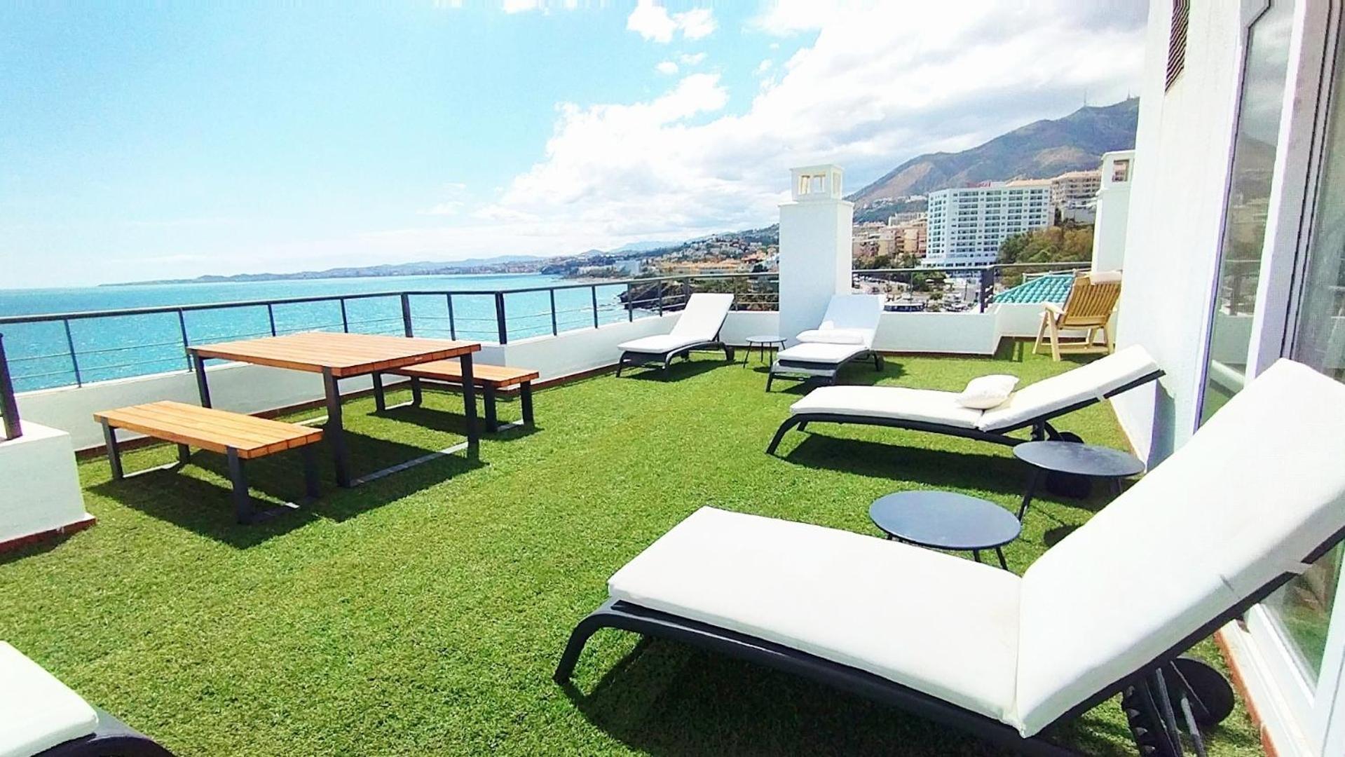 Keywise Beachhouse Oceanblue ベナルマデナ エクステリア 写真