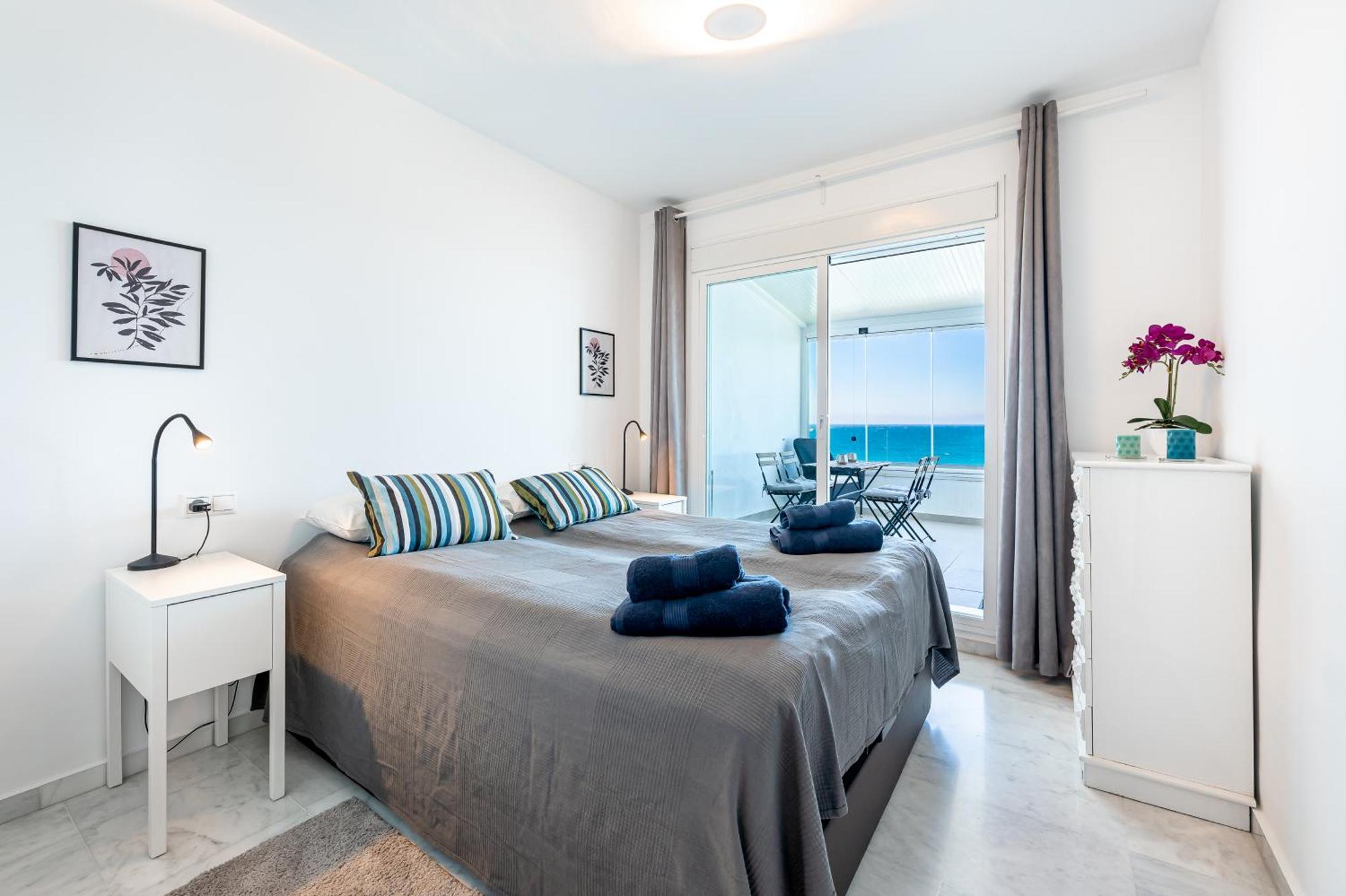 Keywise Beachhouse Oceanblue ベナルマデナ エクステリア 写真